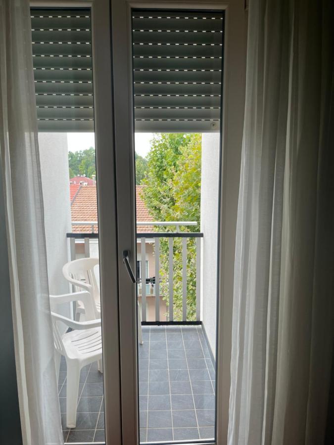 Hotel Senior Cattolica Eksteriør bilde