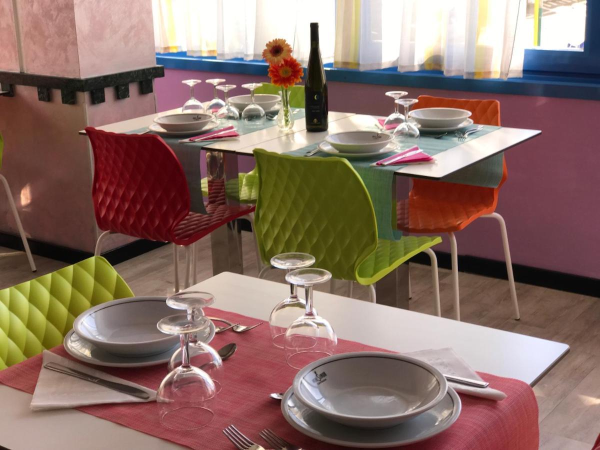 Hotel Senior Cattolica Eksteriør bilde